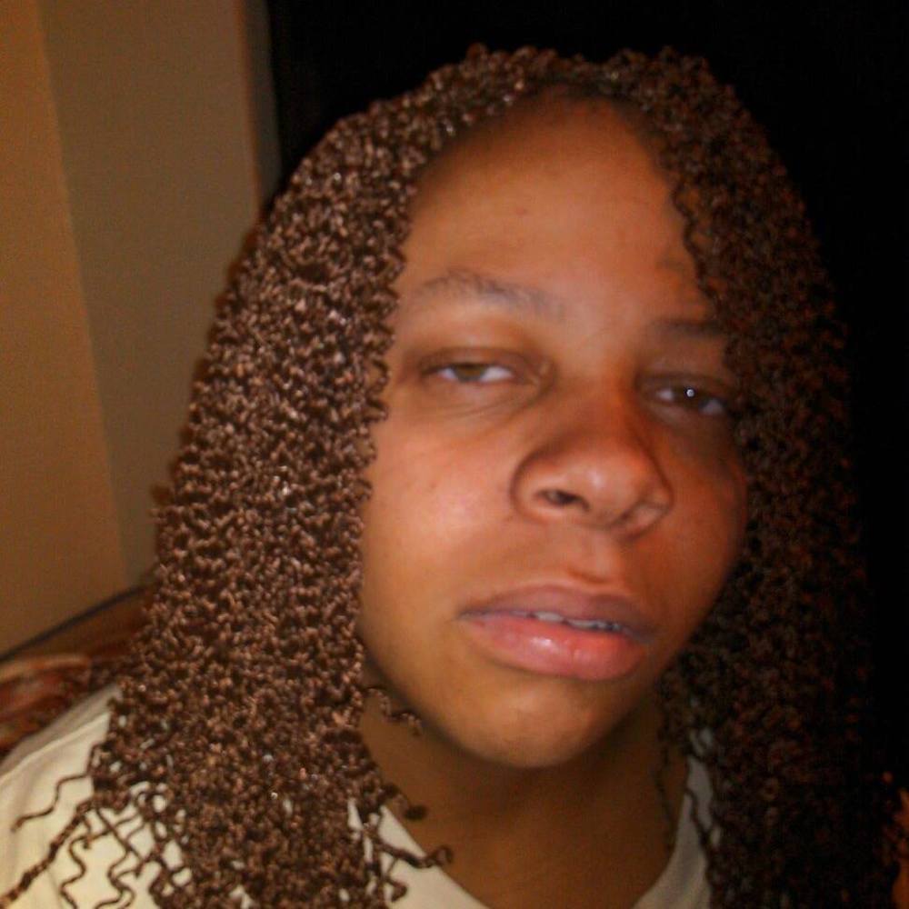 Meet your Posher, Keisha renee
